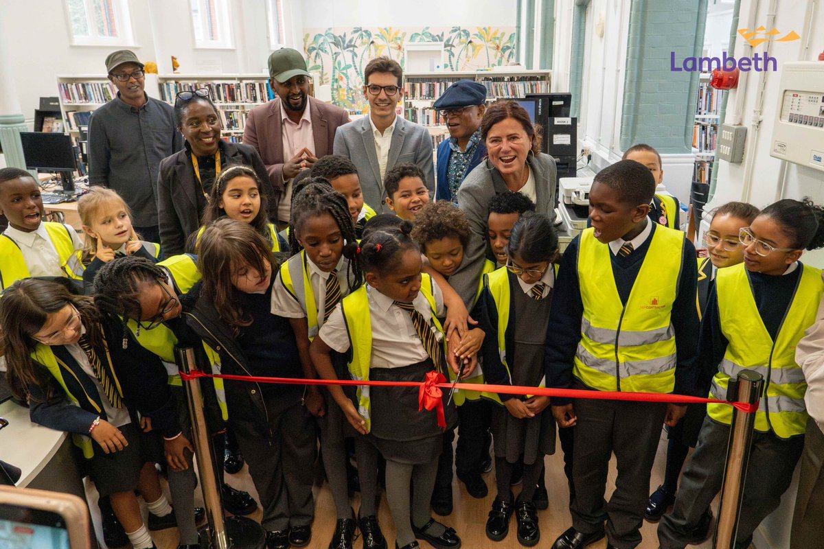 lambeth_council's tweet image. Tate South Lambeth library officially reopened this week following a £360,000 Lambeth Council investment

We’ve restored its Victorian features and ensured it now offers even more to the local community

#LoveLibraries @lamlibs #Lambeth 

love.lambeth.gov.uk/lambeth-histor…