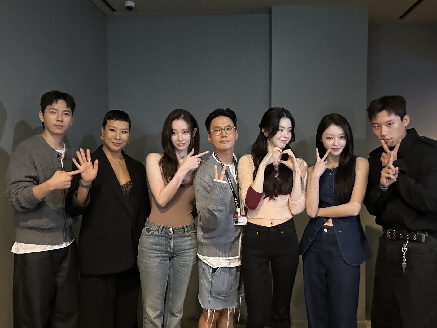 G1SDQLbbQAAQPQg?format=jpg&name=large