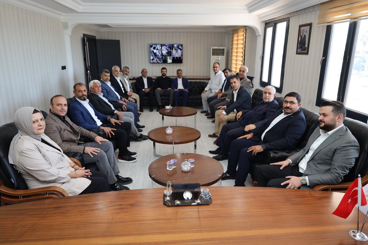 📍AK PARTİ EYYÜBİYE İLÇE BAŞKANLIĞI

Milletvekilimiz <a href="/malicevheri/">𝐃𝐫. 𝐌𝐞𝐡𝐦𝐞𝐭 𝐀𝐥𝐢 𝐂𝐞𝐯𝐡𝐞𝐫𝐢</a>, İl Başkanımız <a href="/milhamigunbegi/">M.İlhami GÜNBEGİ</a> ve İl Gençlik Kolları Başkanımız <a href="/furkankucukk_/">Furkan KÜÇÜK</a>, İlçe Teşkilatımızı ziyaret ettiler.

Saha ve teşkilat çalışmalarımız üzerine verimli bir istişare gerçekleştirdik.

Rabbim birlik ve