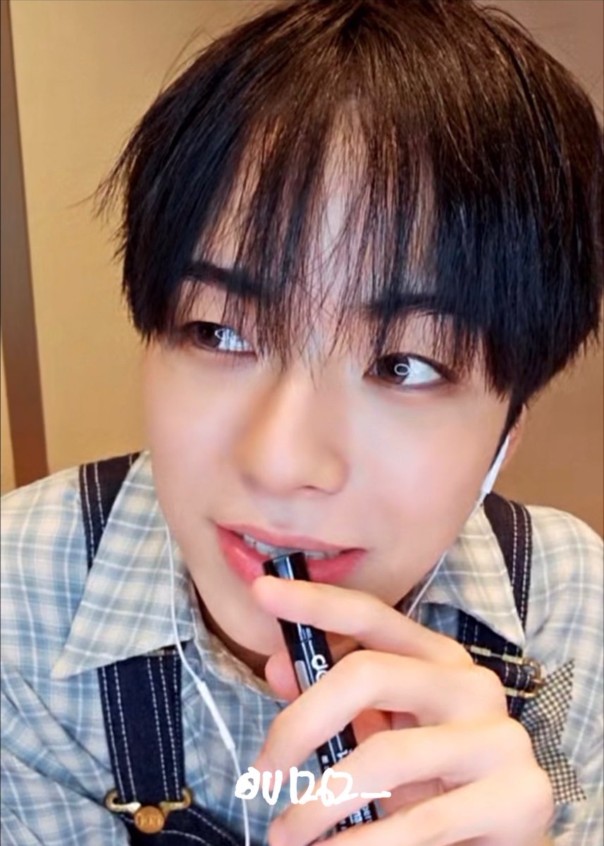 MCお疲れ様ー！久しぶり🍒 #윤재혁