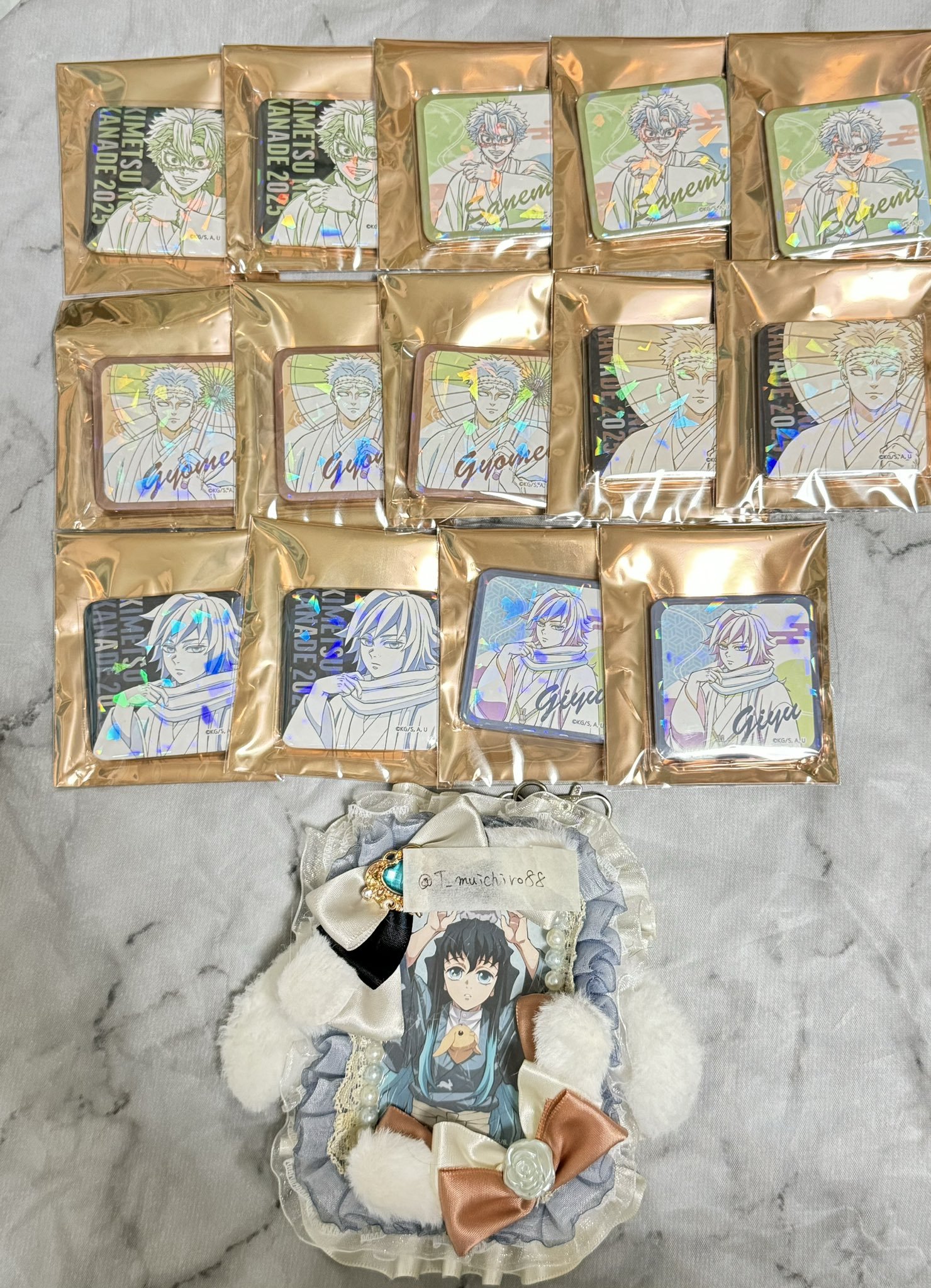 鬼滅の刃 鬼滅の奏 原画グリッター缶バッジ 無一郎 鬼滅の刃 鬼滅の奏 刀鍛冶の里編 時透無一郎