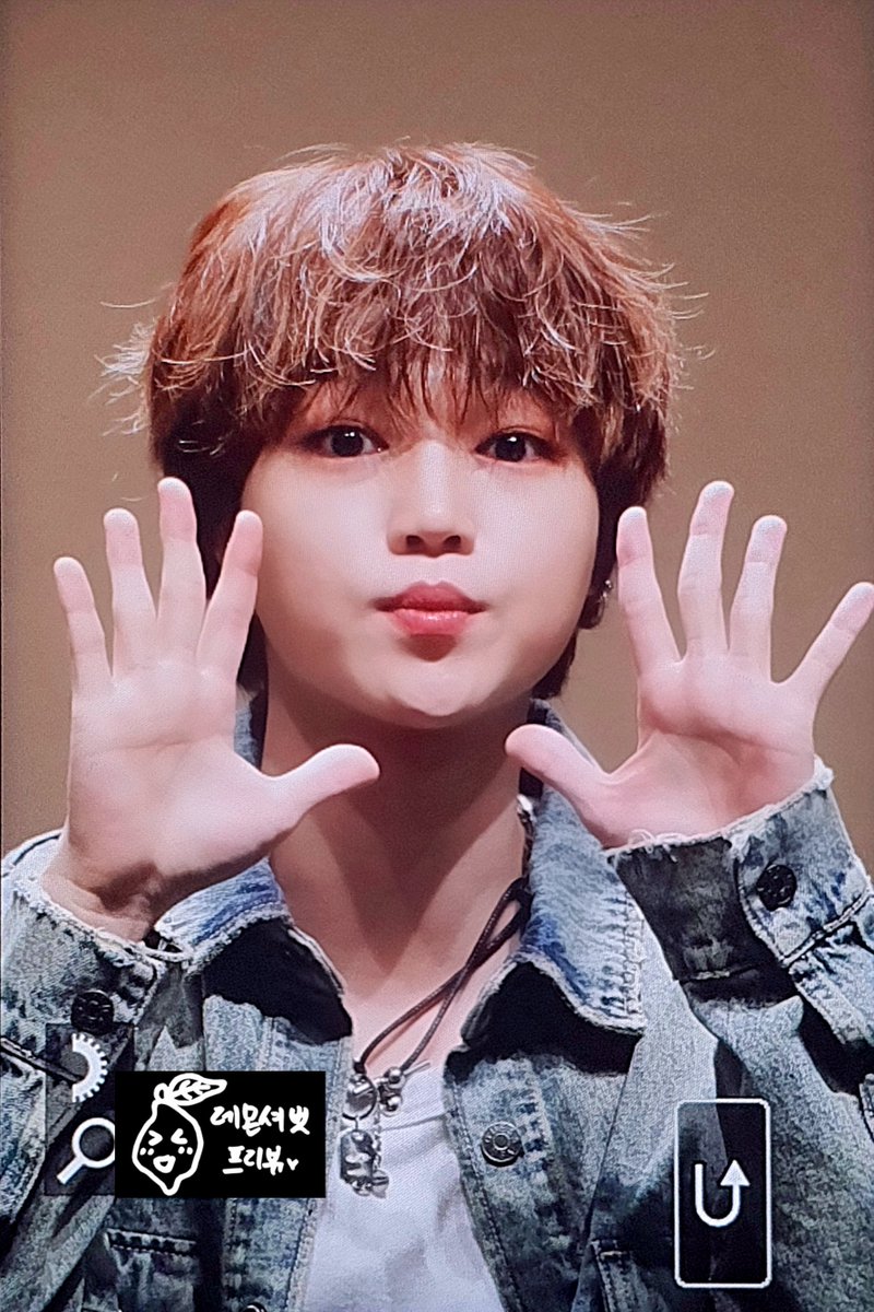 [PRE] 250920 팬사인회
🤗
#유나이트 #YOUNITE 
#은호 #EUNHO #명은호 #은호의_순간