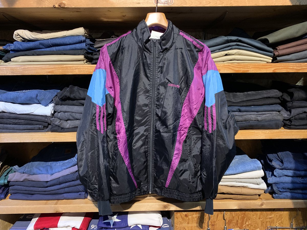 ADIDAS EURO VINTAGE ナイロントラックジャケット 90's