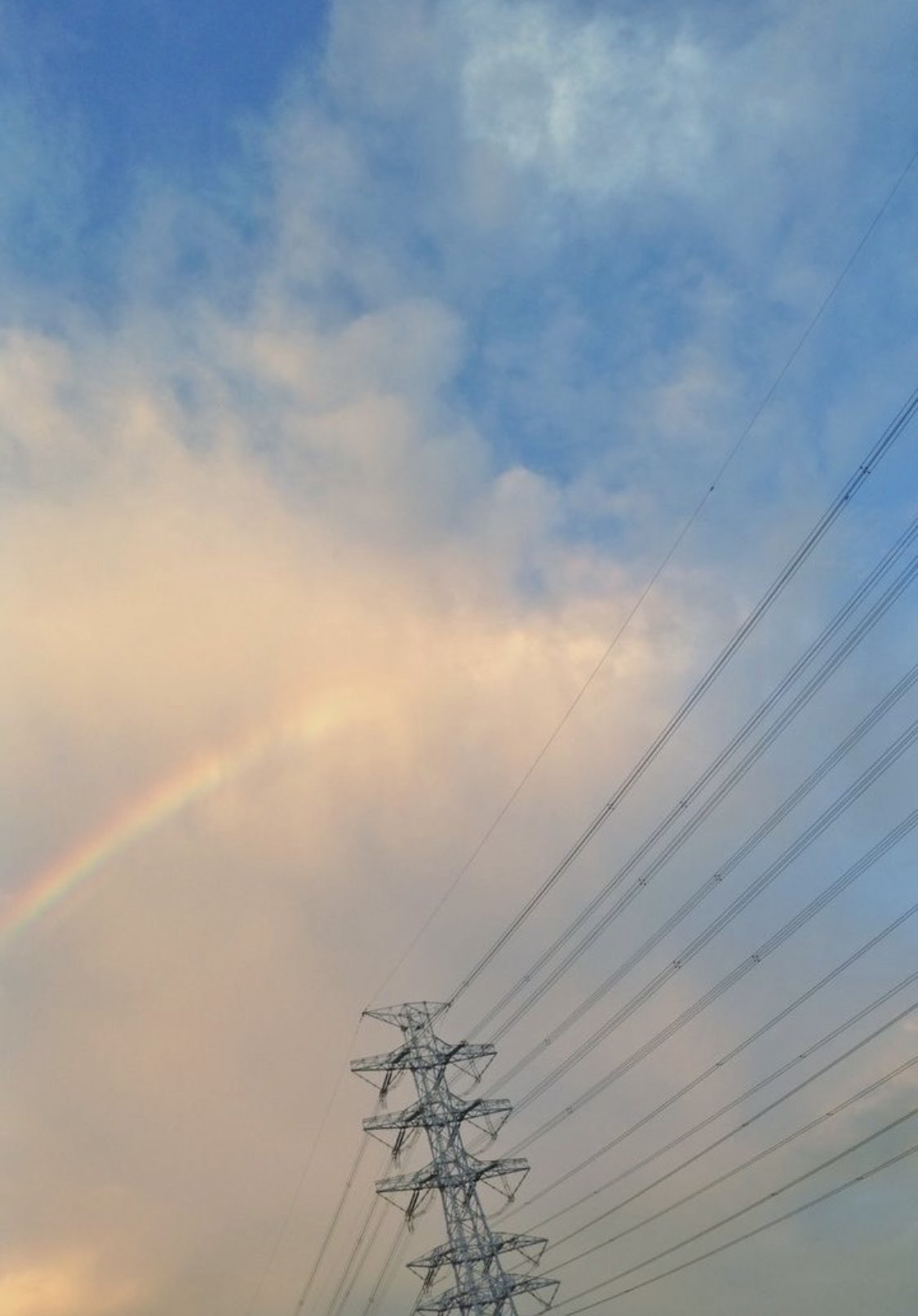 雨上がりの空 Amazon.co.jp: 【2022】KiU 雨傘 エアライト オートセイフティー