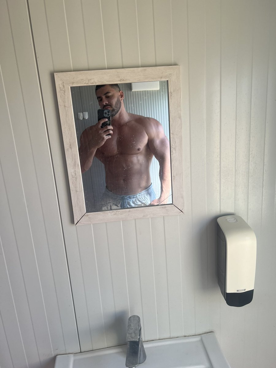 cryn_r6's tweet image. Grüße 🌴✌🏼