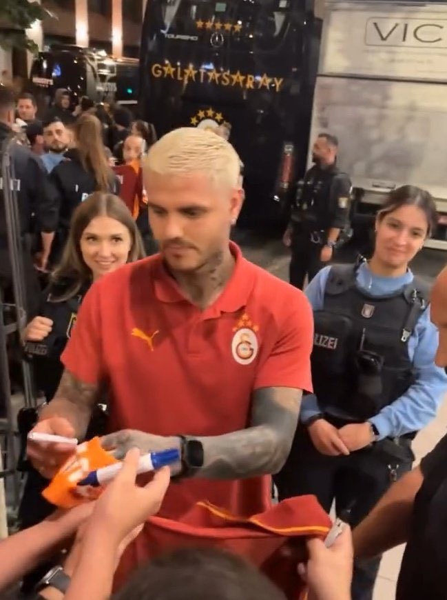 Out Of Context Football (@nocontextfooty) on Twitter photo 