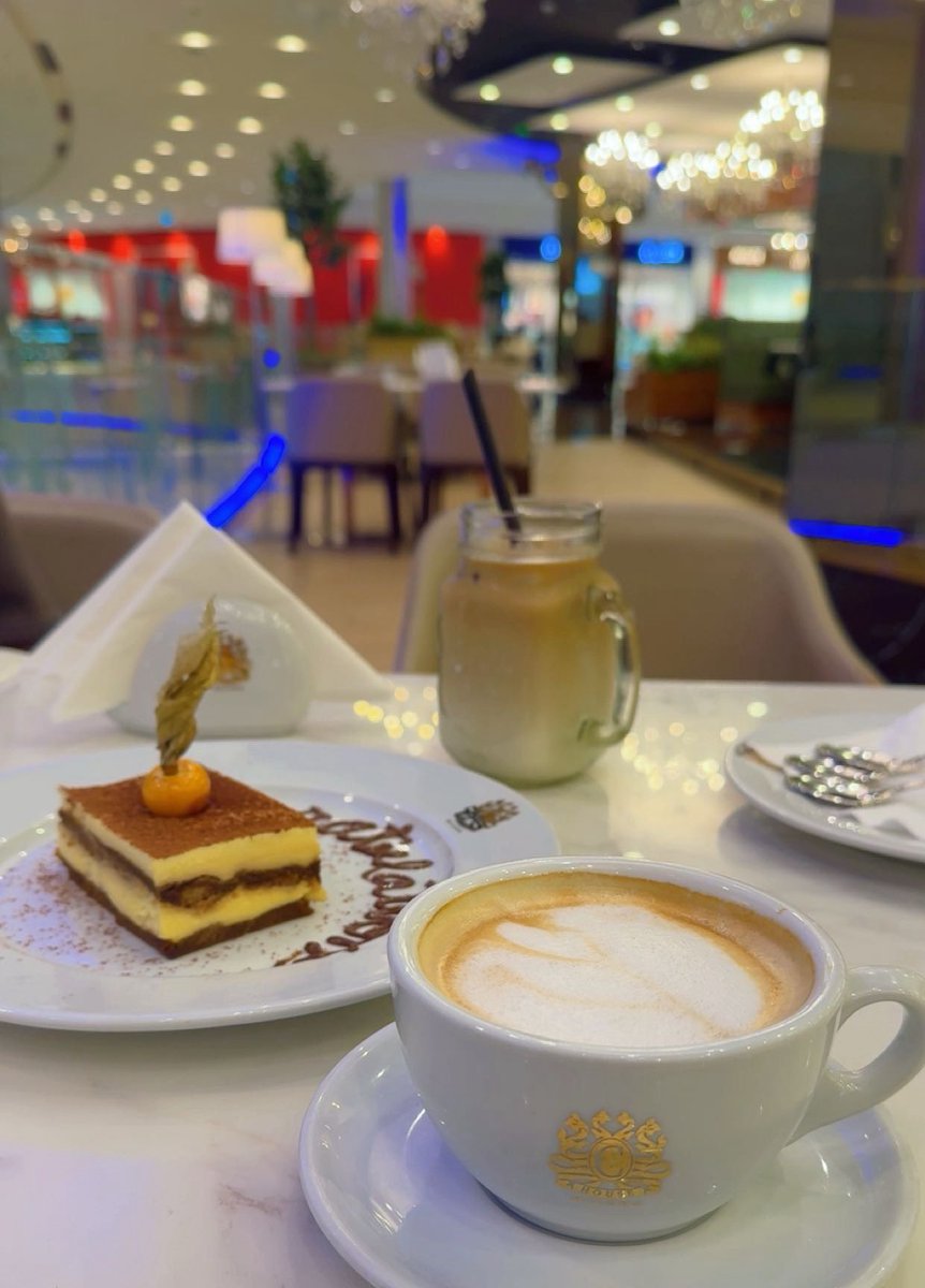 #النفسيه__محتاجه_قهوه𓅂

ثٓمة جراح لا تلتئم 
مهما ألقينا عليها الصبر 
ف الخذلان أعمق من أن
يلتئم وأقسى من أن يٌنسى  ...🦋