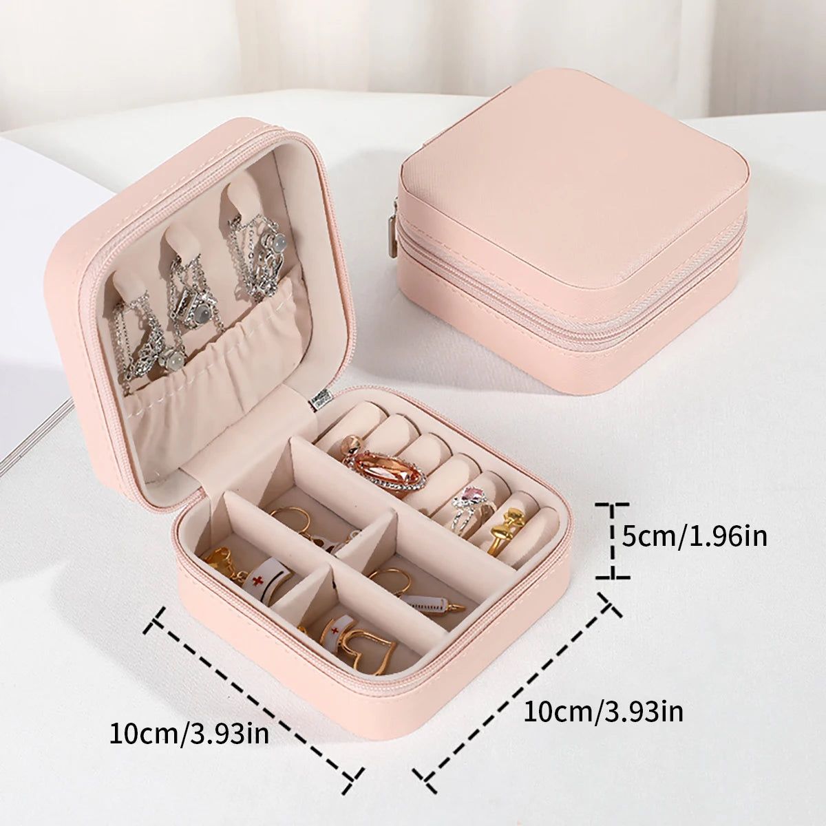 moss_shields's tweet image. Small space, big organization! This PU leather jewelry box has compartments for rings, earrings &amp;amp; bracelets. Perfect for travel or home use. #JewelryOrganization #TravelEssentials #MiniStorage 
mossshields.net/products/pu-le…