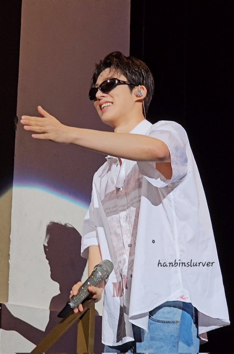 long time no see hanbin 🙂‍↔️🙂‍↔️🙂‍↔️

#2025THELASTPARADEINsg #KIMHANBIN #HANBIN #김한빈 #비아이