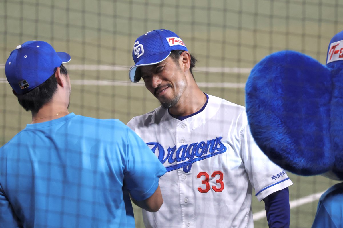 hr82ka_i's tweet image. 最後に全員と握手してる時の
ふじっしーとソブさんがすごい良かった😭😭

#祖父江大輔
#藤嶋健人