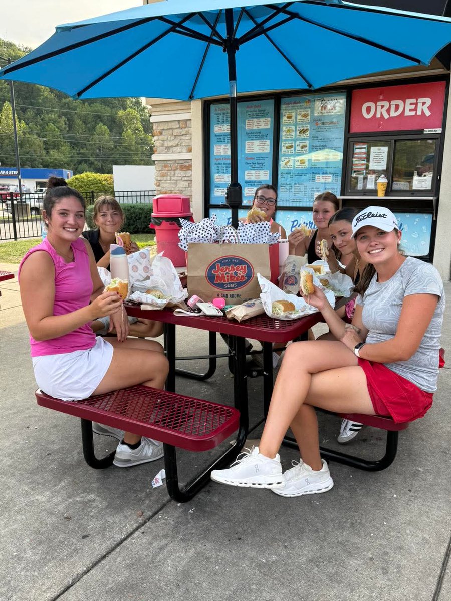 Thank you very much to Jersey Mike’s in New Albany for taking care of our girls pregame meal for Saturday’s Sectional. 

The Bulldogs tee off starting at 1:20 at Old Capital in the Corydon Sectional.  

<a href="/GoNewAlbany/">New Albany Athletics</a>