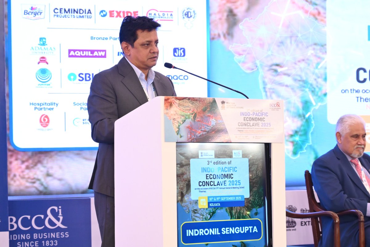 BenCham1833's tweet image. ✨ Day 1 – Special Session II | IPEC 2025
🌏 Building Bridges in the Indo-Pacific: Business Connections in SE Asia
🎤 Speakers: Aung Aung Myo Thein, Indronil Sengupta, Dato Ramesh Kodammal, Johnny Chotrani, Marshal Rathour
🌟 Moderator: Dr. Prabir De

#IPEC2025 #SouthEastAsia