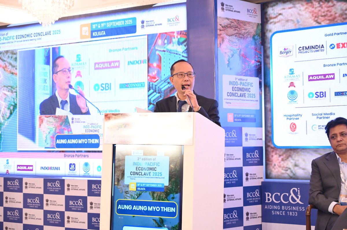 BenCham1833's tweet image. ✨ Day 1 – Special Session II | IPEC 2025
🌏 Building Bridges in the Indo-Pacific: Business Connections in SE Asia
🎤 Speakers: Aung Aung Myo Thein, Indronil Sengupta, Dato Ramesh Kodammal, Johnny Chotrani, Marshal Rathour
🌟 Moderator: Dr. Prabir De

#IPEC2025 #SouthEastAsia