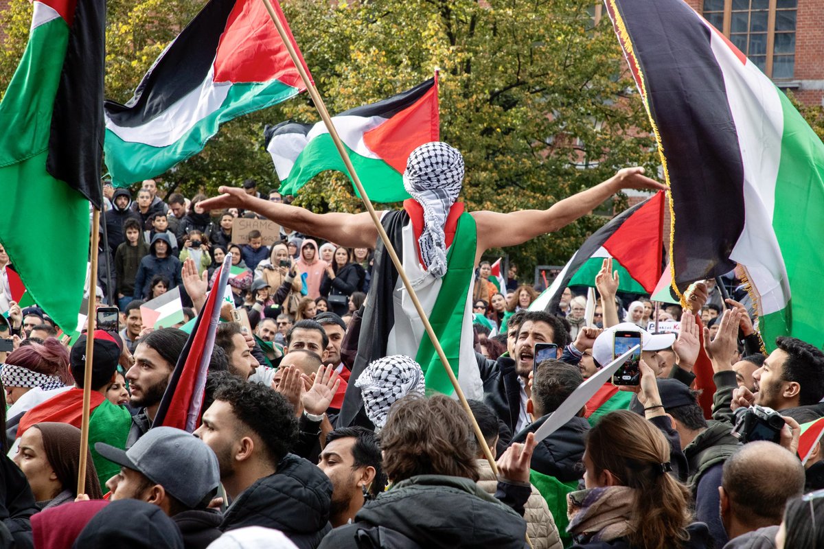 ‼️ How does the Muslim Brotherhood operate in the West?

The Muslim Brotherhood is a transnational Islamic movement dedicated to creating a global caliphate based on the principles of Sharia law.

“Our work in the West is a kind of great jihad in which Western civilization is