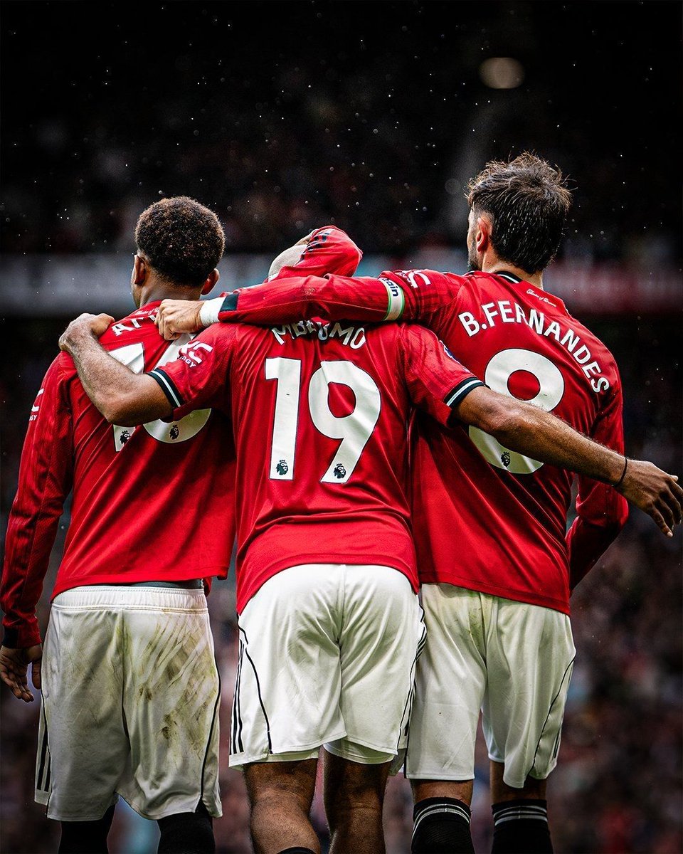 ManUtdInPidgin's tweet image. 🎙️ Enzo Maresca on #mufc:

“Some of di games wey dem don play this season no be di real result, even di [Manchester] City game. E go tough, no doubt…”