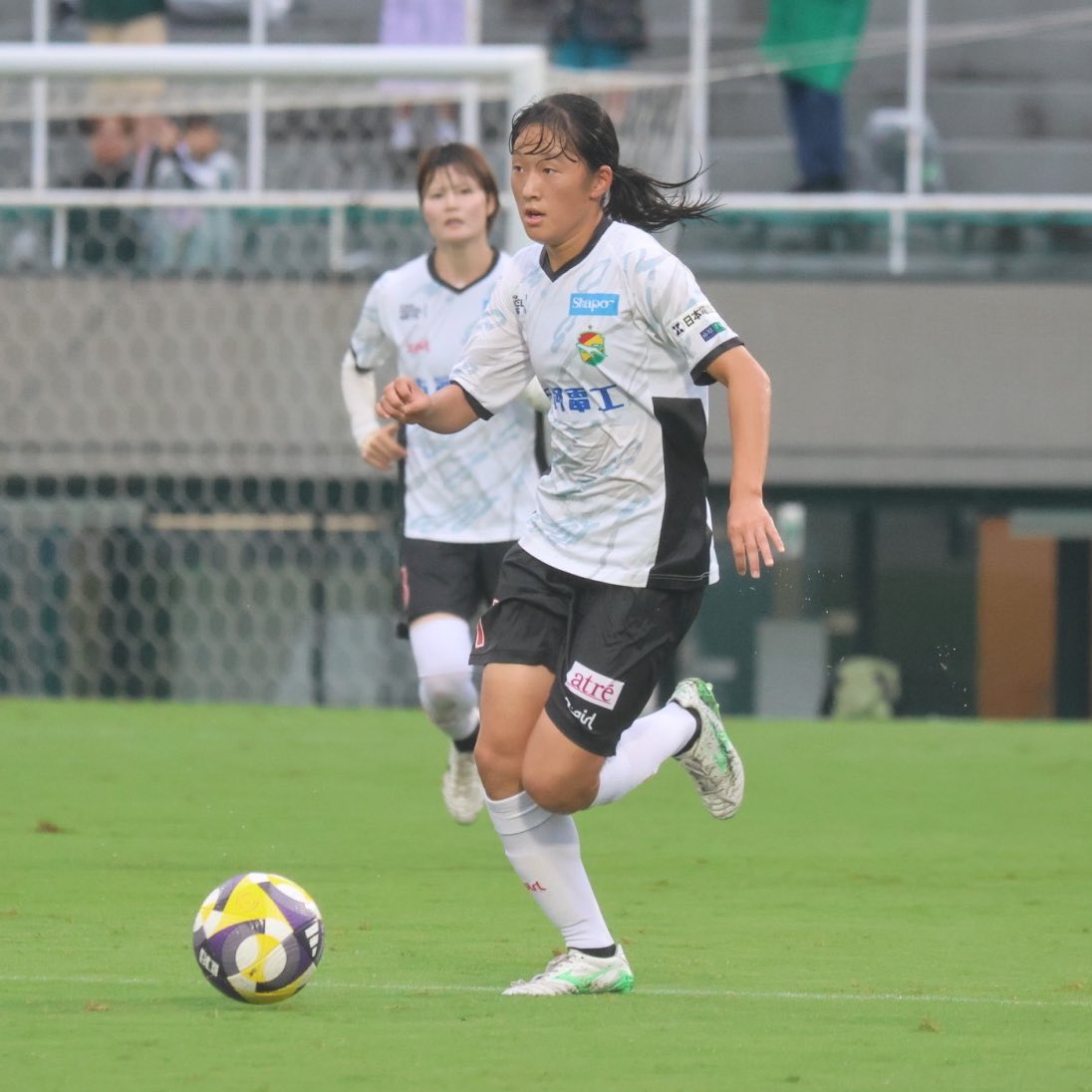 ／
双子で出場🐶🐶！
＼

本日の #WEリーグ 第7節 #東京NB 戦にて、#足立楓 #足立梓 双子姉妹がスタメン出場いたしました🙌

#ジェフ千葉レディース
#jefunited