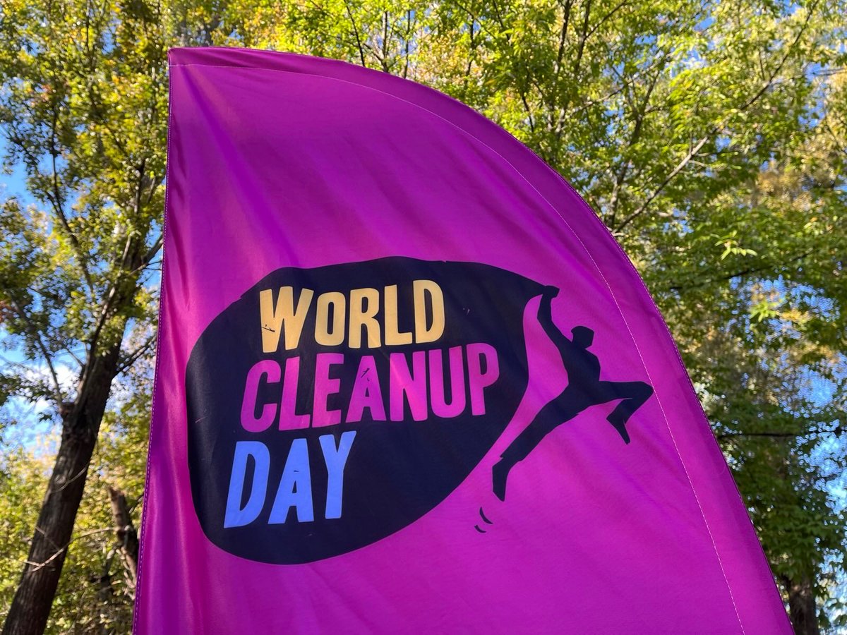 EE_Ukraine's tweet image. 🇪🇪 Embassy team took part in World Cleanup Day in Kyiv! The Let's do it! World initiative, launched in Estonia, has already scaled into a global movement and unites millions of people every year.
#WorldCleanupDay
#WorldCleanupDay2025