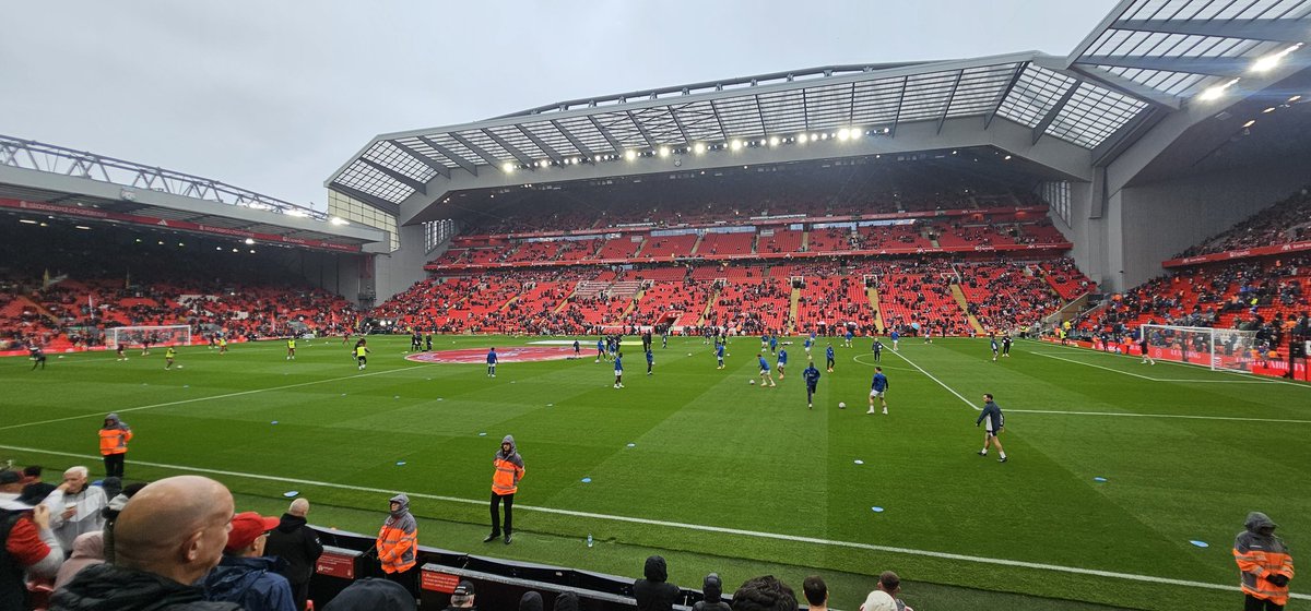 AJO1's tweet photo. Derby day 👊🏼 #LFC https://t.co/dgmb2PAPdP