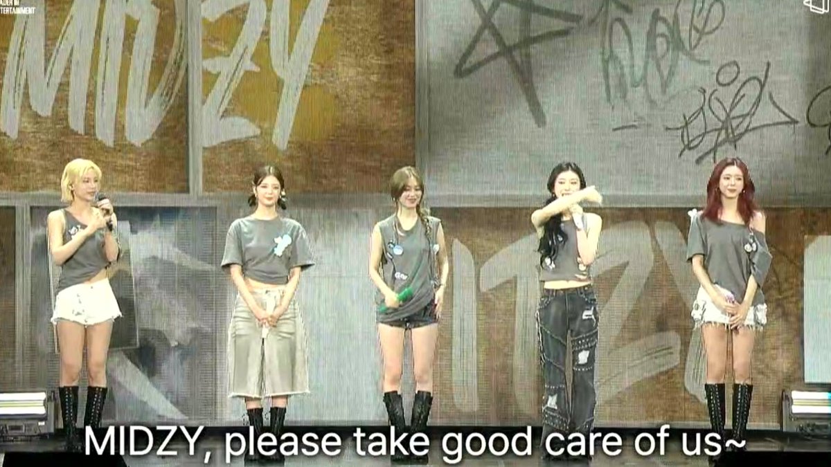 ITZY HAVE SURVIVED THE SEVEN YEAR CURSE IN KPOP WE ARE IN THIS ITZY MIDZY NALJA SHIT FOREVER YALL AND WE MIDZYS WILL PROTECT YOU FOREVER!!!!!