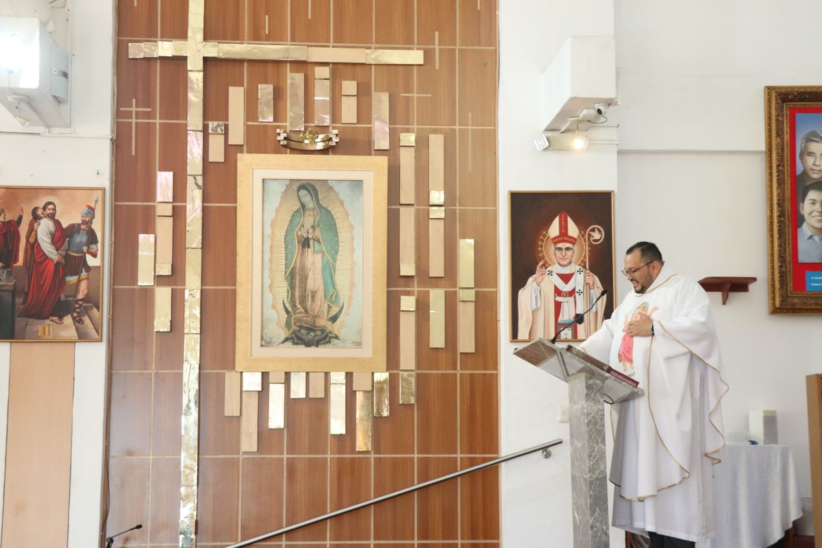 PadrEdwin's tweet image. #Evangeliodehoy Sábado  20/09  Lucas 8,4-15: La semilla que cayó en tierra fértil, son los que dan fruto.

Señor Jesús ve a mi, ven a este mundo, danos tu amor y paz, quiero recibirte cada dia con amor en tu palabra, la Santa Comunión y en el prójimo, amen #DivinoNiño #PadrEdwin