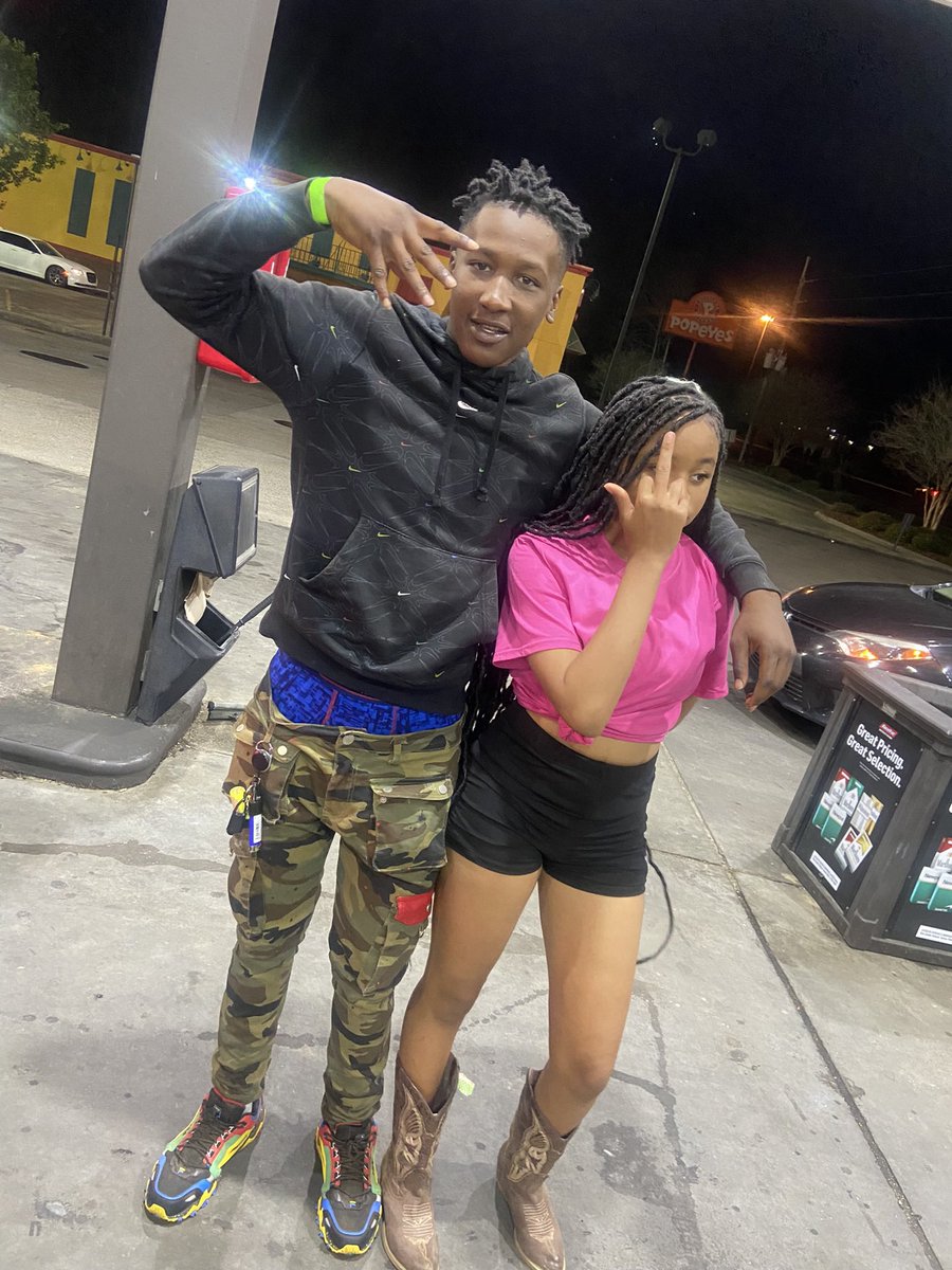 aakylahh's tweet image. js come home alr i got sm shii to tell u😒😭😭😭 #freemybrother❤️