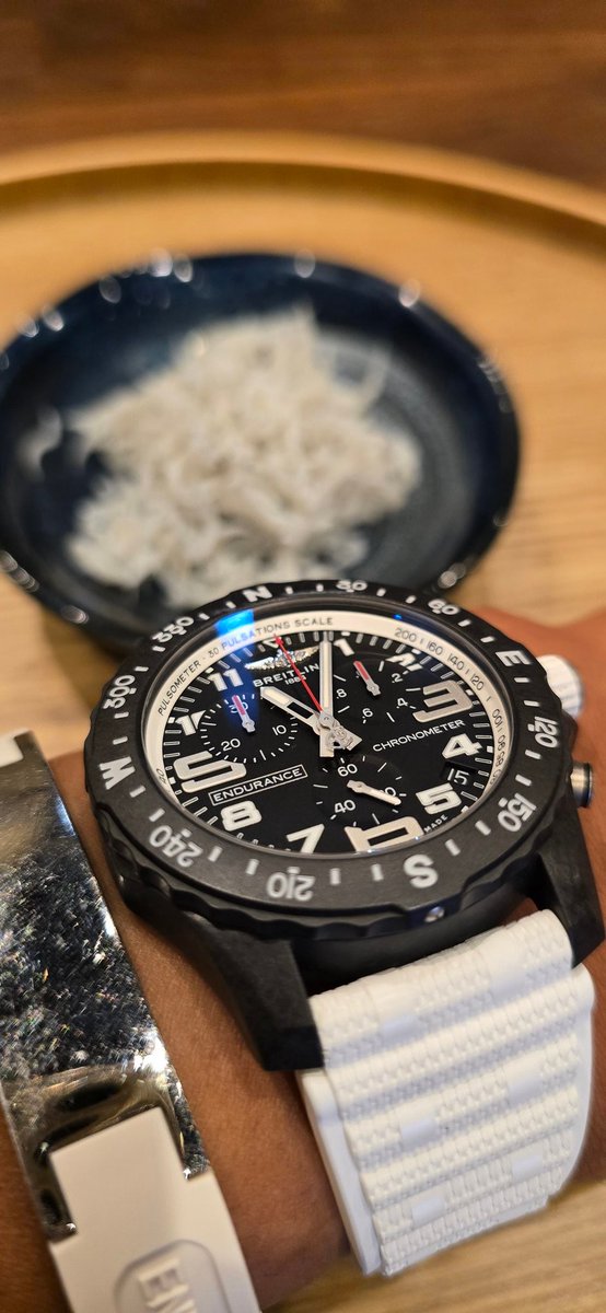 2001Knt's tweet photo. #腕時計 #BREITLING https://t.co/OkFlZKm92M