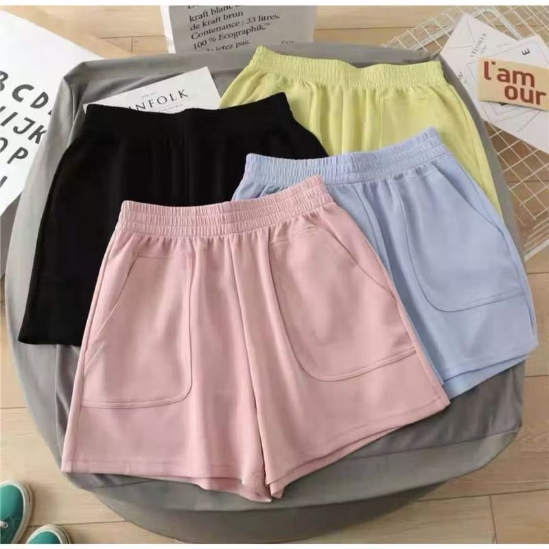Sheny151's tweet photo. Cek Celana Pendek Wanita Korea Style Hot Pants Wanita Shortpants viral terlaris dengan harga Rp22.200. Dapatkan di Shopee sekarang! https://t.co/MfaRCc4Pkg https://t.co/YXnpRicZqw