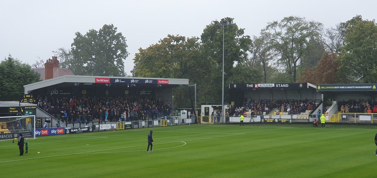 Stuart Dunn (@studunn21) on Twitter photo Another impressive away following of #salop supporters here at Harrogate today.
Full coverage <a href="/BBCShropSport/">BBC Sport Shropshire</a> now. Another impressive away following of #salop supporters here at Harrogate today.
Full coverage <a href="/BBCShropSport/">BBC Sport Shropshire</a> now.