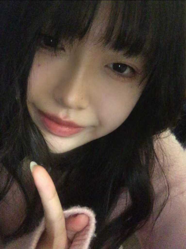 黏在你左臂上的伤疤 tweet media