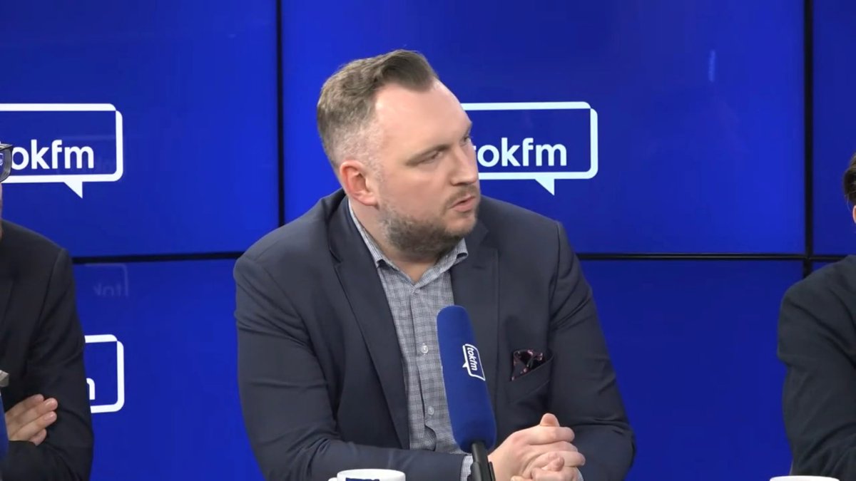 🎙️<a href="/BBN_PL/">BBN</a> było informowane na bieżąco przez wojsko, służby i <a href="/MON_GOV_PL/">Ministerstwo Obrony Narodowej 🇵🇱</a>, więc nie wiem skąd to sianie dezinformacji przez pana <a href="/Cenckiewicz/">Sławomir Cenckiewicz</a>. 

🍀<a href="/K_Wojnarowski/">dr n. pr. Konrad Wojnarowski</a>
📻<a href="/Radio_TOK_FM/">Radio TOK FM</a>