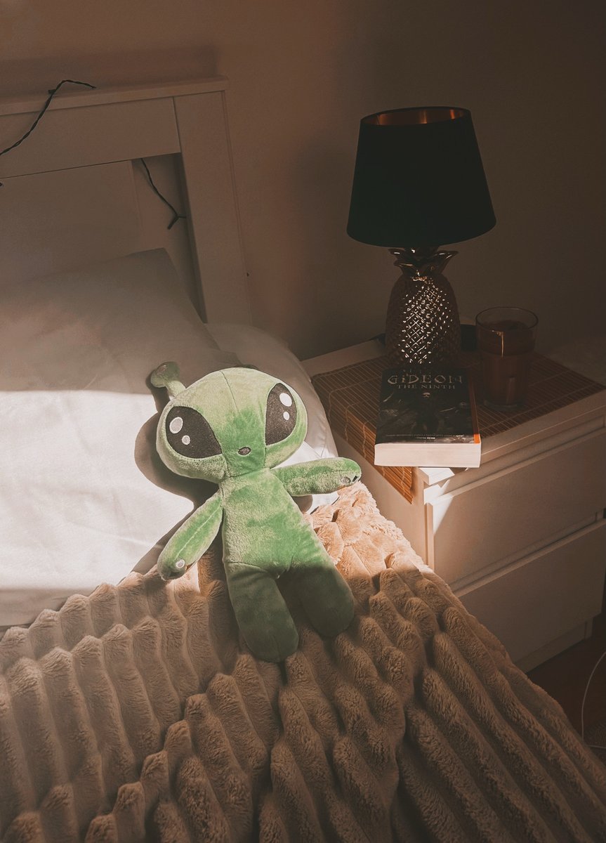 mynqzo's tweet image. settling in