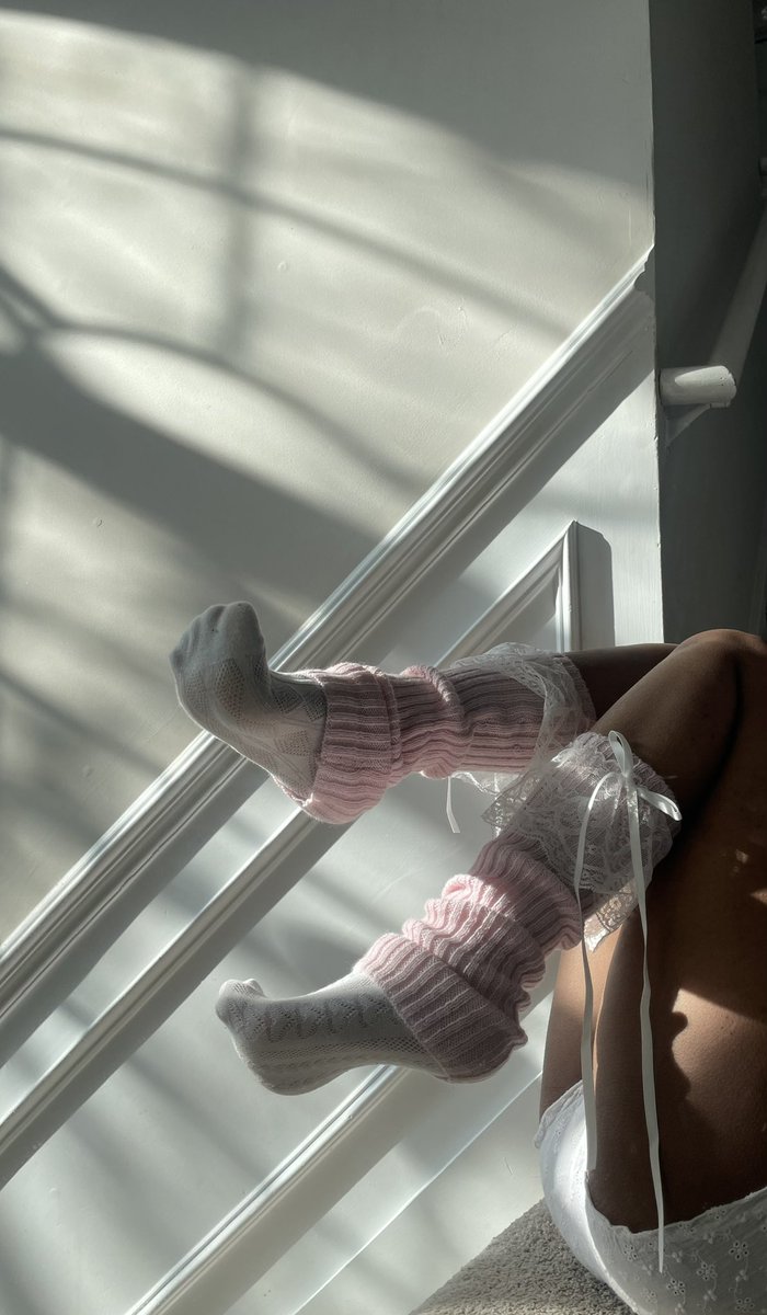 spoilprncss's tweet image. ur obsessed ₊˚ 🦢・₊✧