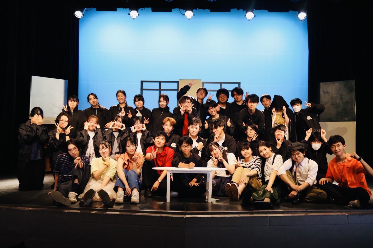 okadaiengekibu's tweet photo. ▶#2025岡大演劇部夏公演
    ───『#Grow_up』千秋楽───
    ご観劇ありがとうございました！！
    ────────────────

本日、岡大演劇部夏公演の千秋楽でした！ご観劇くださった皆様、本当にありがとうございました！

#岡大演劇部 の公演への、またのご来場をお待ちしてます！ https://t.co/KWDacYORMz