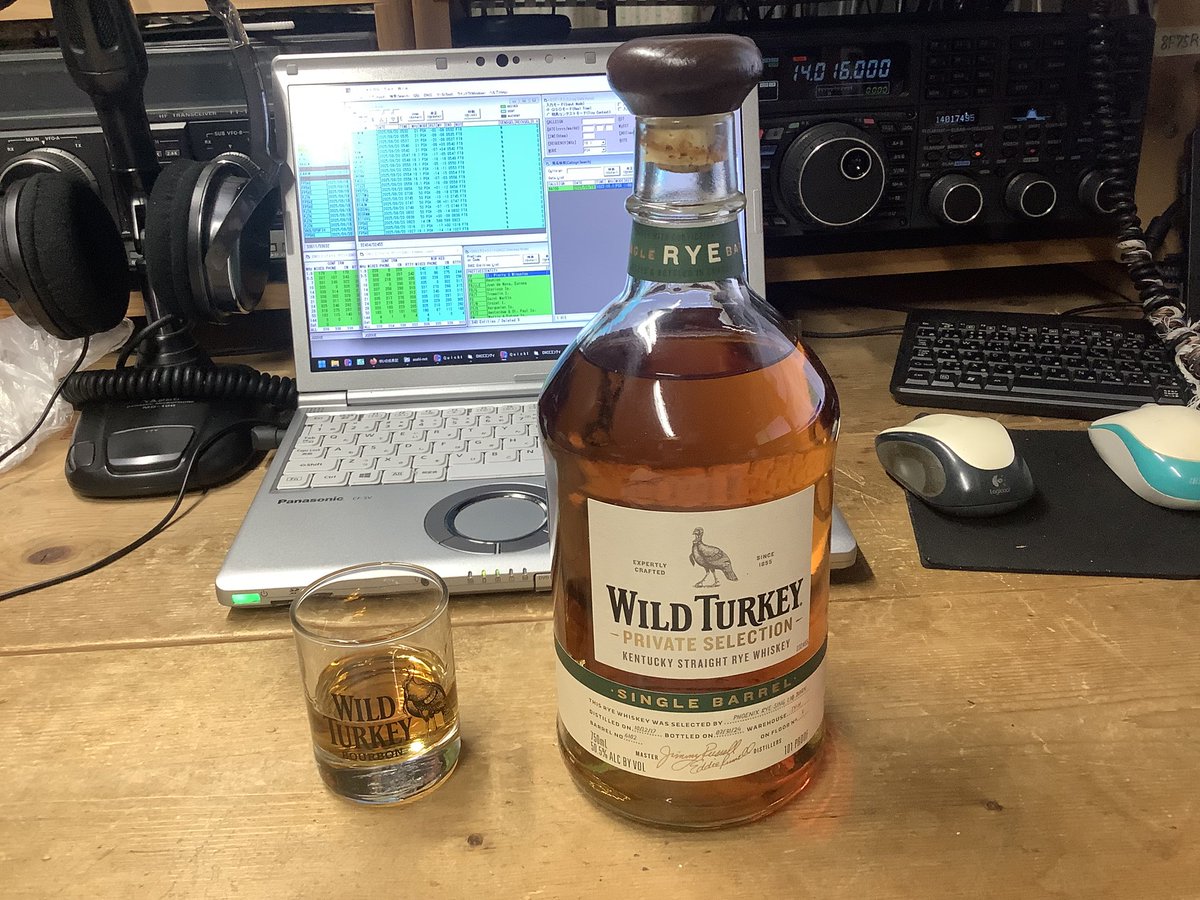 JN4MIV's tweet photo. 祝杯！ https://t.co/YM1yyNZPtS