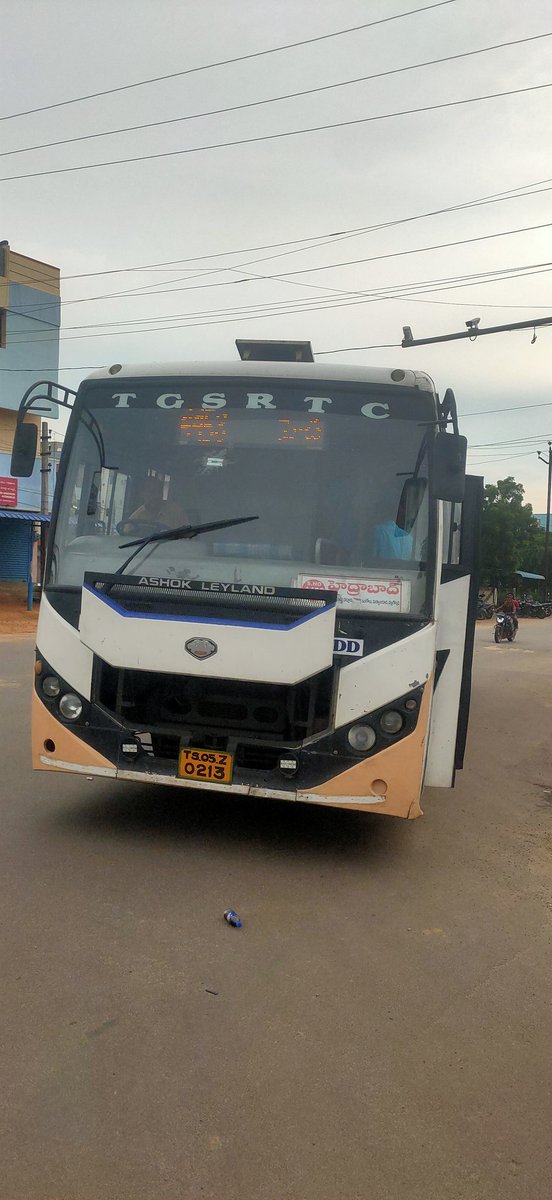prakash_pk108's tweet image. Sri। Kalahati to nellore #TravelWithTSRTC