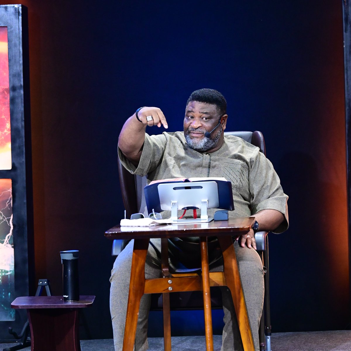 RevKayToday's tweet image. Healing, miracles, and wonders can be performed, but that does not mean the church has touched the commission of the New Testament. God wants all nations to obey faith (Rom. 1:5, 16:26). If the church has not started obeying faith, she has not started living the New Testament.