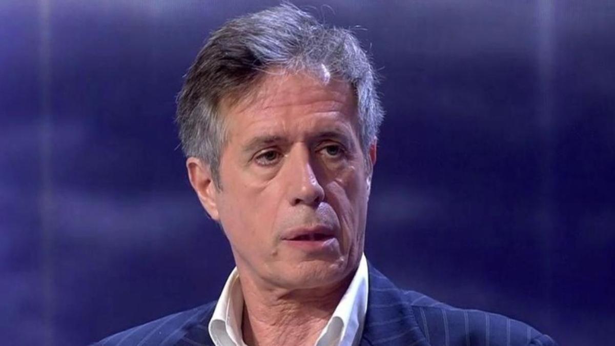 Carlo Costanzia desmonta tajante las memorias de Mar Flores, cuenta quién le advirtió de su publicación y anuncia acciones legales ⬇️ diariodemallorca.es/ocio/tv/2025/0…