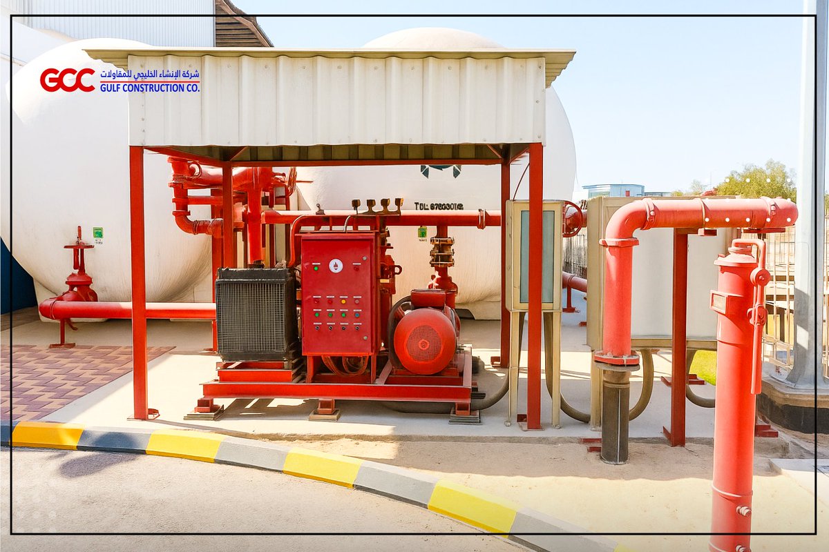 GulfConCompany's tweet image. Dedicated to building infrastructure that is both reliable and safe. We&apos;re proud to showcase our work on this complete firefighting pump set and water tank system installation in Al Jubail.
We don&apos;t just build, we build for protection. 
#GCC #FirefightingSystem #Infrastructure