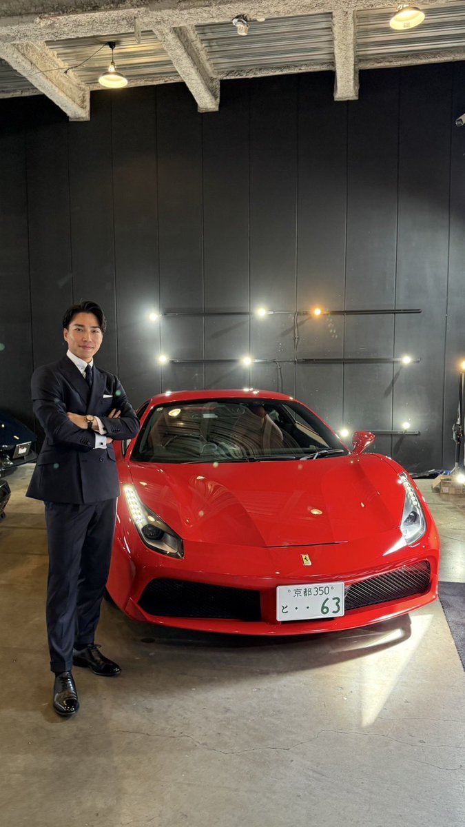 こばたく tweet media