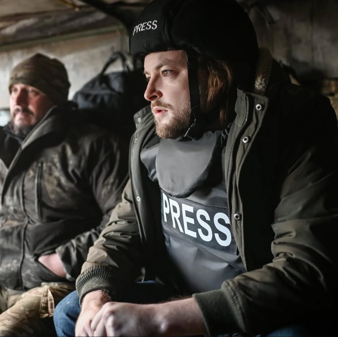 Dear followers, I have a request for you. I'm presently back in Ukraine again, and looking to make a reporting trip out to Donbas soon. The costs of this are not low, though, and keep growing as media budgets shrink. That's why I'm asking for your help to make this trip work. /1