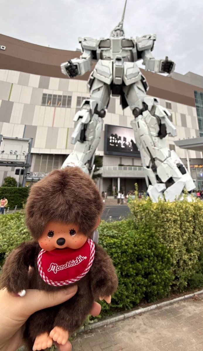 ChhichiCoin's tweet photo. Our Monchhichi is still out exploring Japan 🇯🇵
But wait… who’s that behind Monchhichi? 👀 https://t.co/PJW06UB8Tp