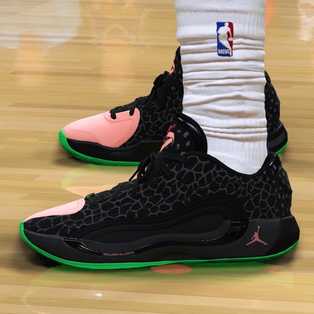 JustFreshKicks's tweet photo. NEW Jordan Luka 4 "Safari" 🦒 

https://t.co/Qw6UBCANWt https://t.co/OVQJpBWAJW