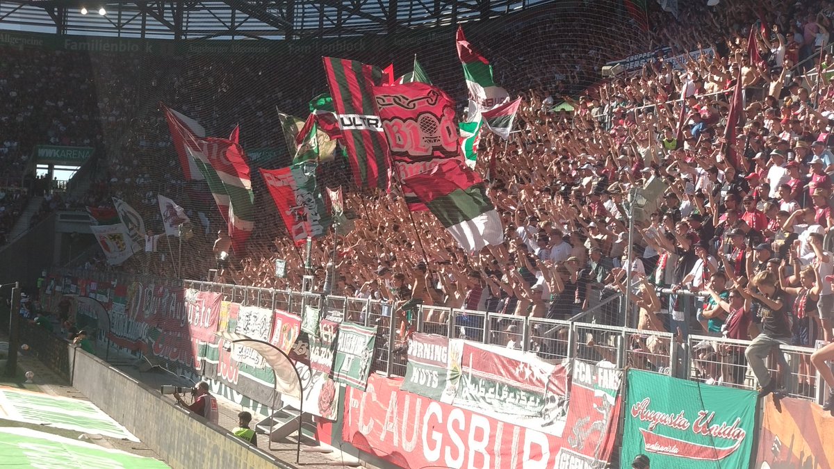 liamdotward's tweet image. These guys are unreal
#FCA
#ultras