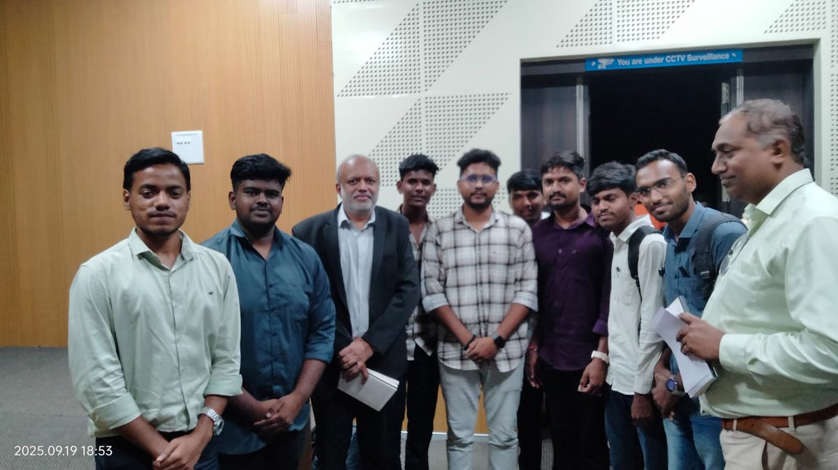 MIT_Updates's tweet image. Yesterday we hosted the 78th Rare Share session of AMA (Aurangabad Management Association) at Anand Hall, in which Mr Sandeep Singh, an author and speaker enlightened the audience with his views on learning management from Indian history. #mit_csn #spirituality #management