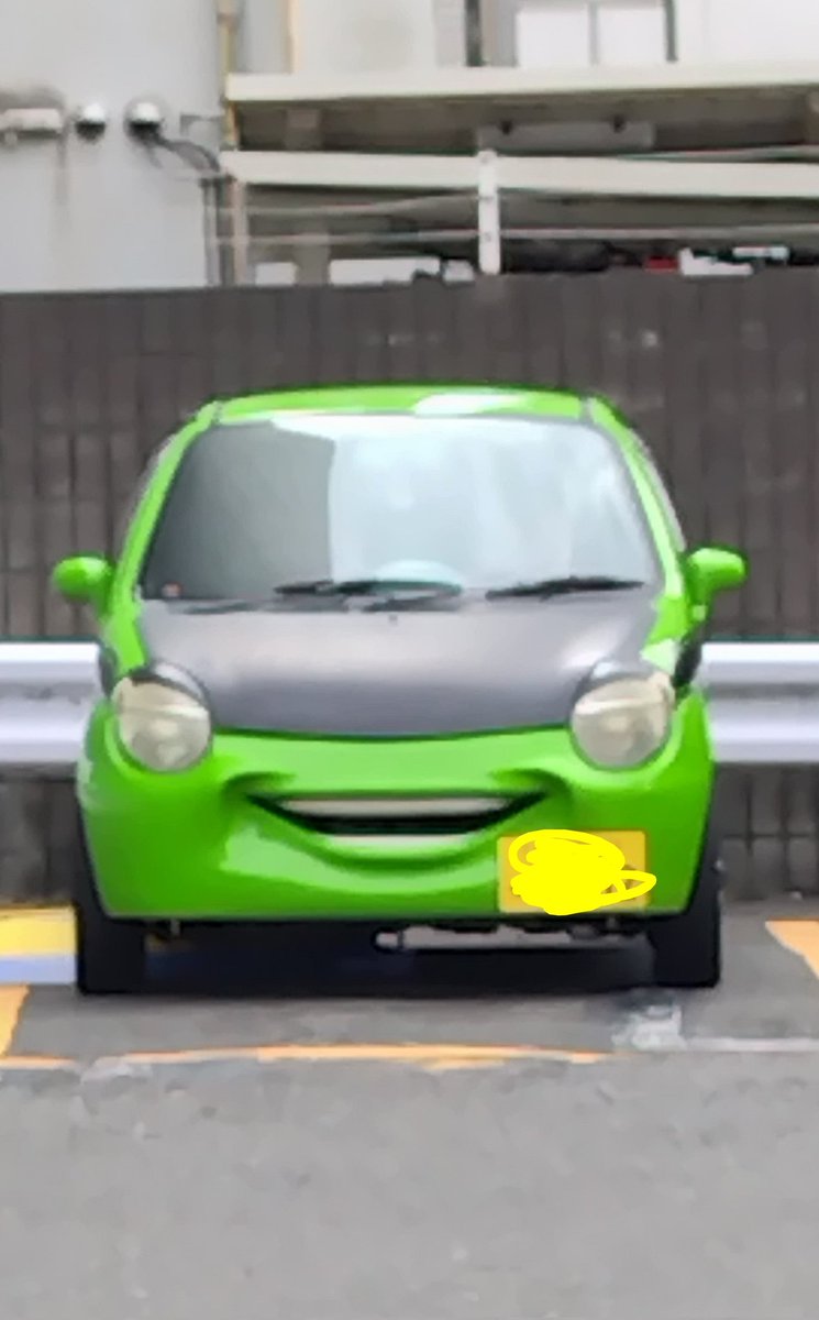 珍種が停まってた
さすが横須賀