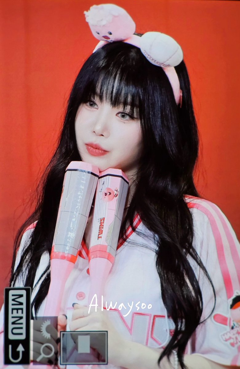 _Alwaysoo's tweet photo. 250920 애플뮤직 대면 수진

🩷🩷🩷

#수진 #SOOJIN https://t.co/oQvQ8gBqyO
