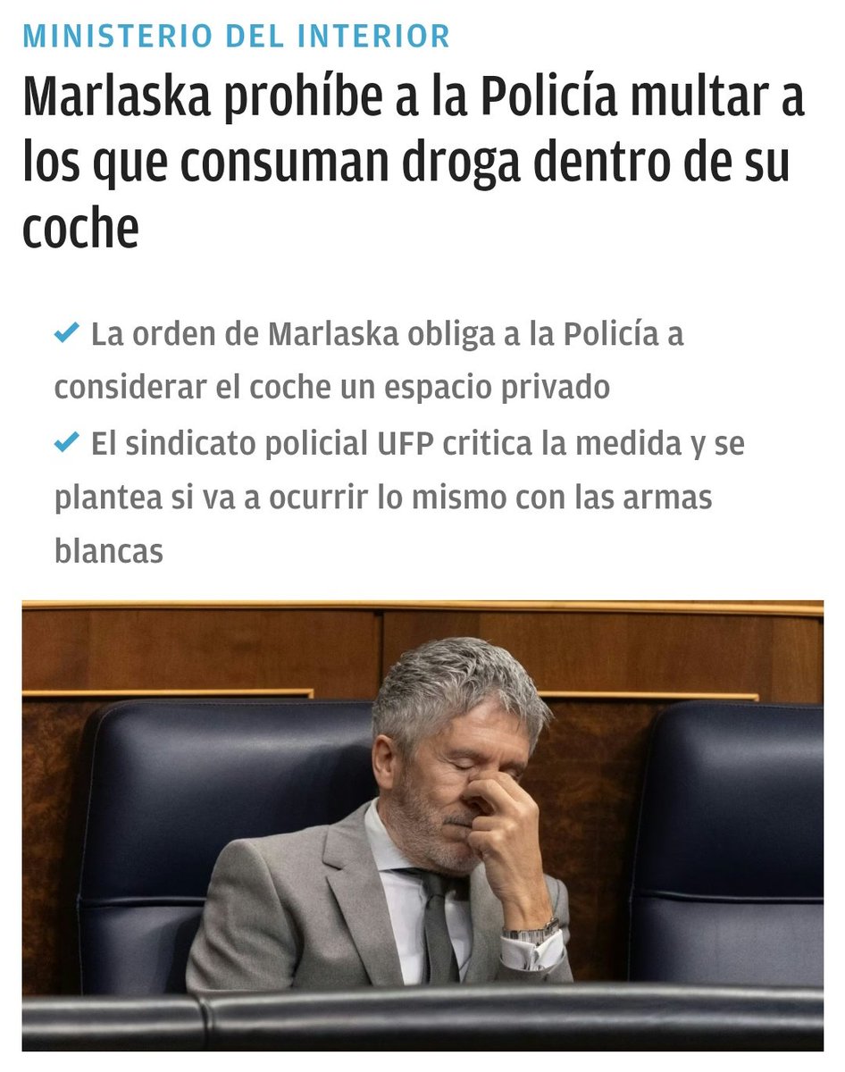 Lexy4nt_'s tweet photo. @Santi_ABASCAL En tu coche, estará prohibido sacar 
el codo por la ventanilla..
(Multa 80-100€)

Drogarte: prosigan, todo en orden.. https://t.co/Fg7Ar3IBlb