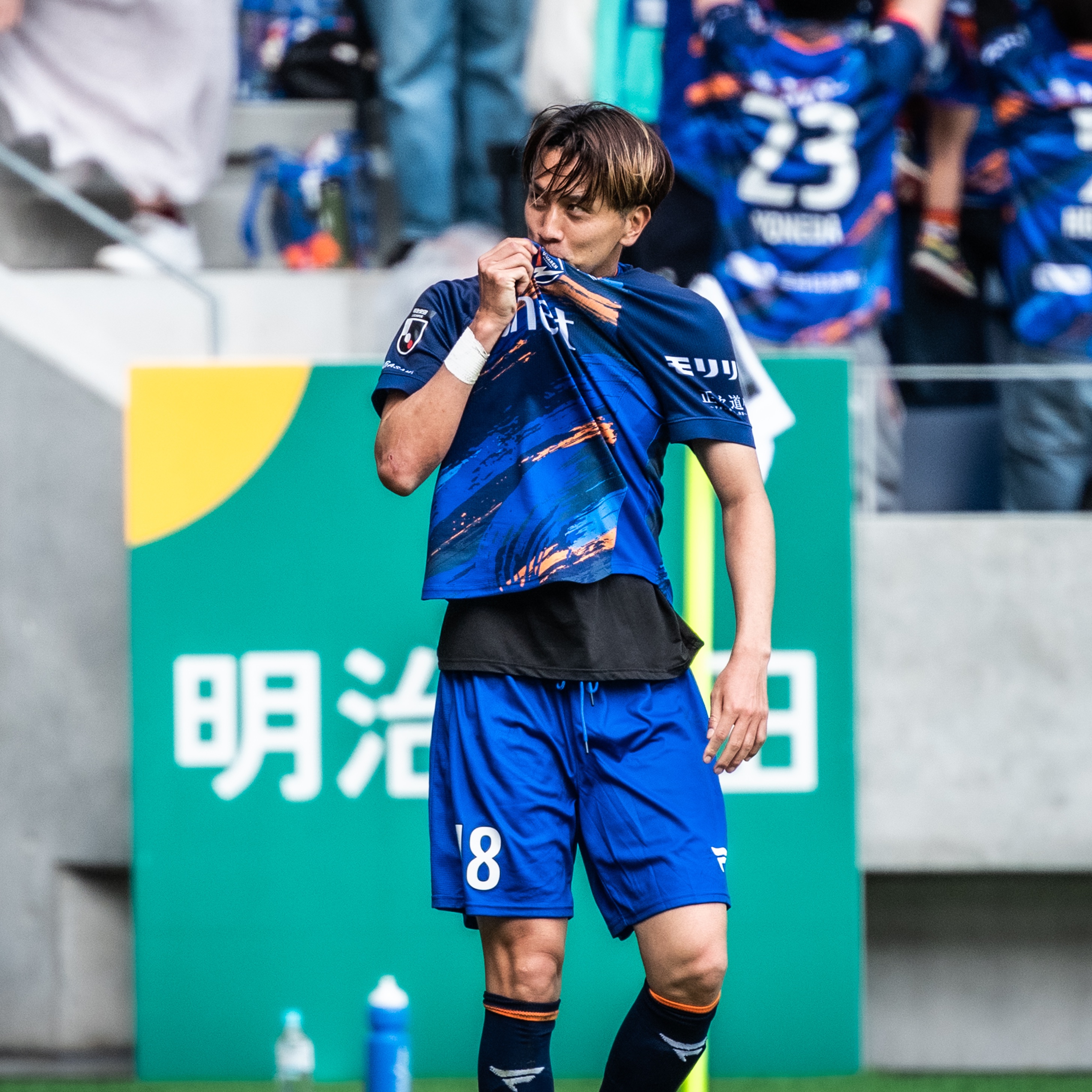 V・ファーレン長崎 2019シーズン 半袖練習着 V・ファーレン長崎 2019シーズン 半袖練習着 V・ファーレン長崎