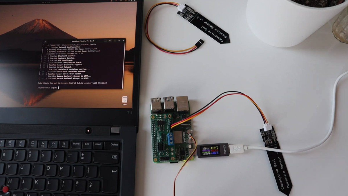 AnaviTechnology's tweet image. 🪴 Our ANAVI Gardening uHAT for #RaspberryPi shines in the #Yocto video tutorial #10 about using SPI, MCP3002 ADC &amp;amp; soil moisture sensor with Python on #Linux🐧
youtu.be/fQ3ACtPPzE0