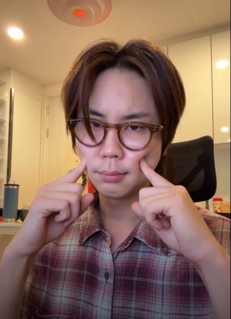 DDearDr's tweet photo. 🌻ㅡ โพสต์ 3 ท่า🐷

BOUNPREM REVAMP EP5
#RevampSeriesEP5 https://t.co/OKByt3nocW